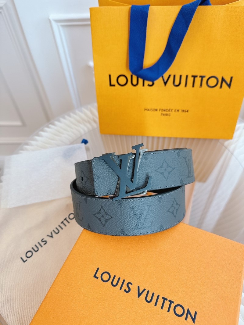 LOUIS VUITTON Belts